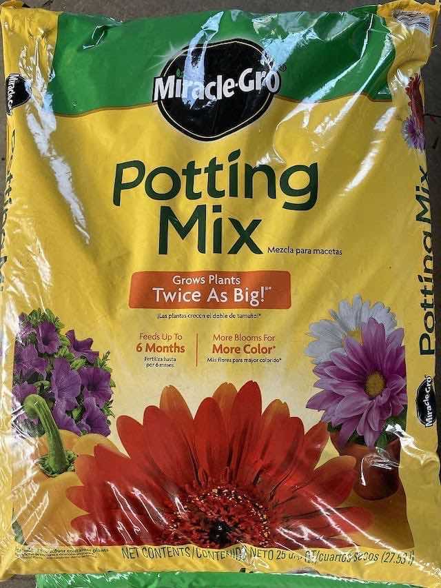 Potting Mix(鉢植え専用の土)